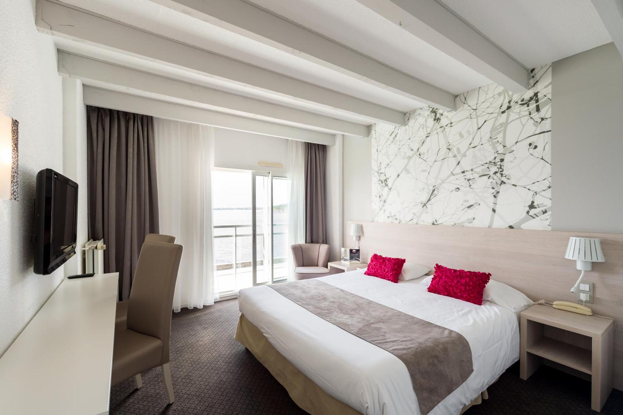 Brit De L'ocean Hotel 3*